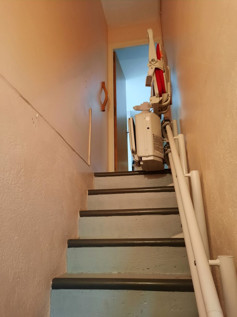 Monte-escaliers Double-Rail en Haute-Savoie à Rumilly