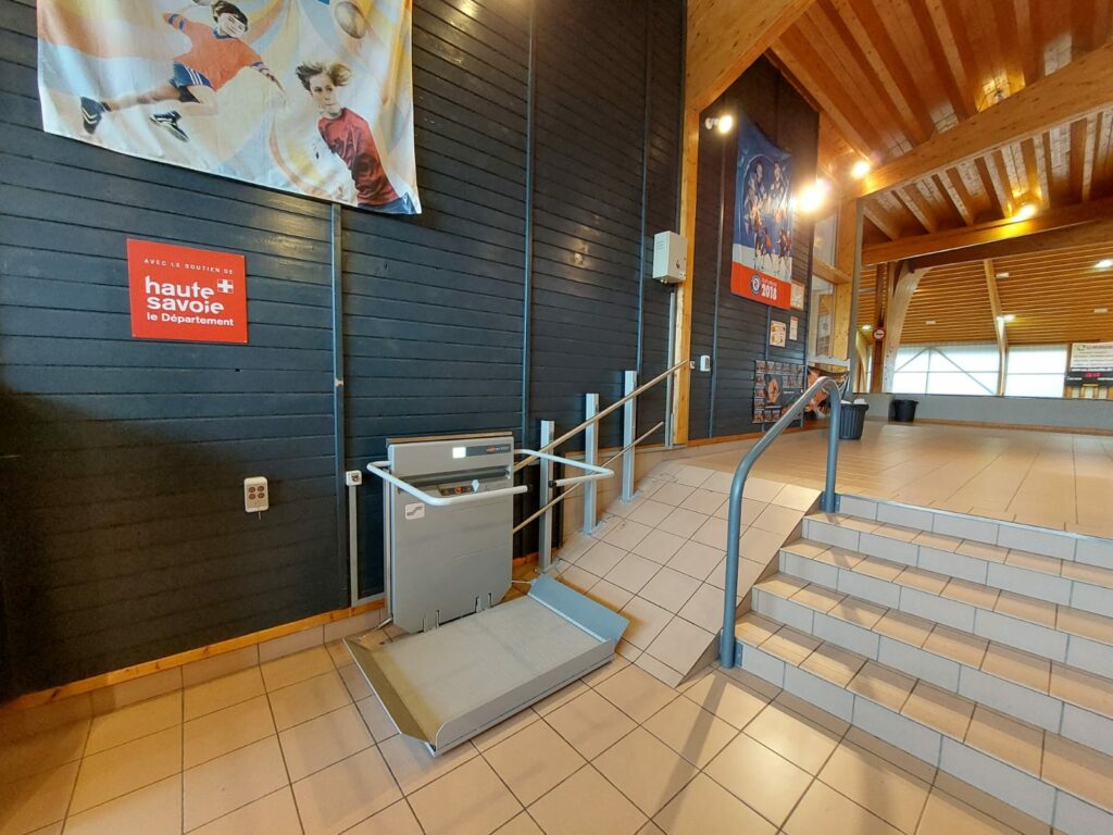 Plateforme Monte Escaliers à Sallanches (74)