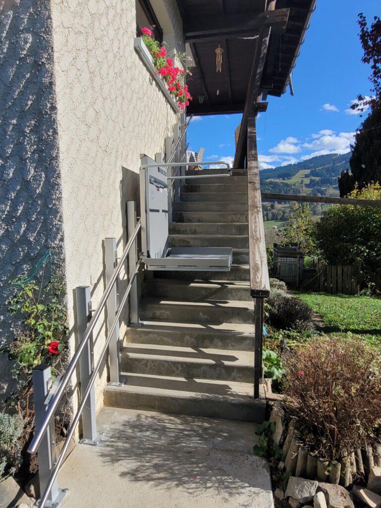 Plateforme Monte Escaliers à Megève (74)
