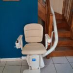 Monte-Escalier Handicare Monorail Rembrandt à Groisy (74)